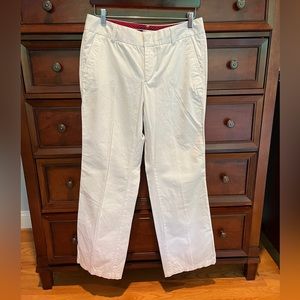 🔥Dockers Low Rise Slightly Curvy Khakis White Pants 6 Reg